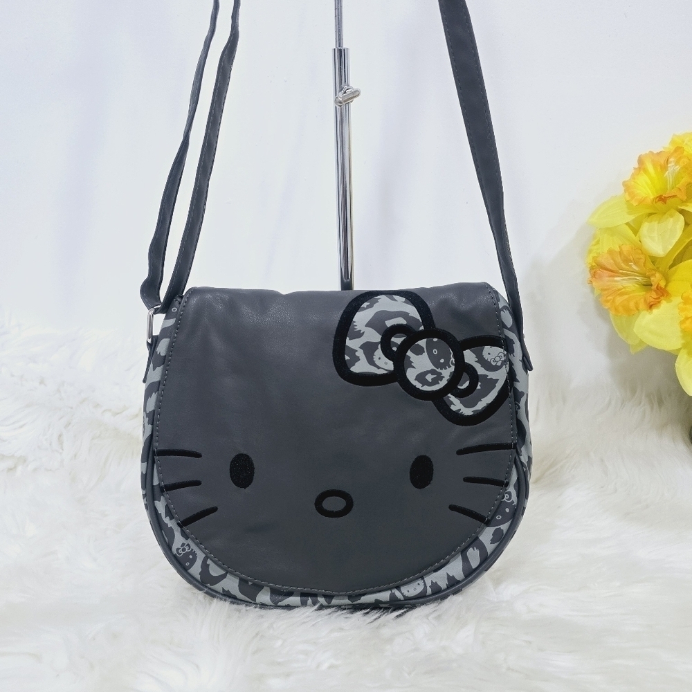 Hello Kitti gray and black crossbody bag medium